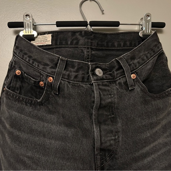 501 90’ Levis jeans (women) - Picture 3 of 5